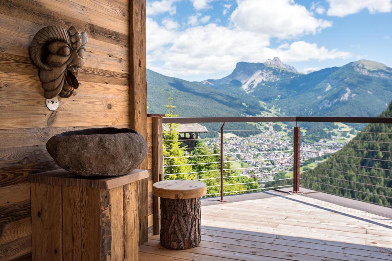 Charmehotel Uhrerhof - Deur Ortisei Exterior photo